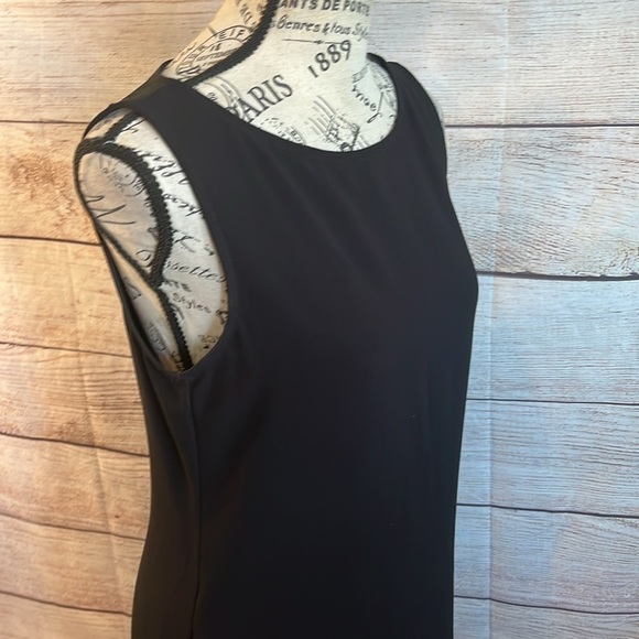 Trina Turk Sheath Dress Sleeveless Asymmetrical Hem Pockets Size Small Black - Picture 4 of 9